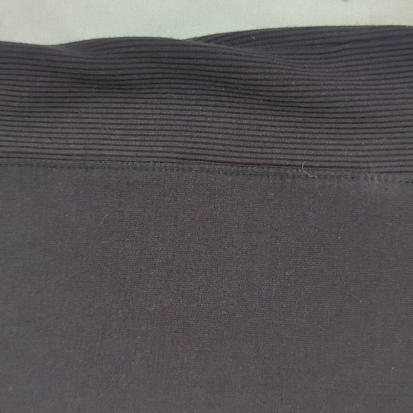 Lou & Grey Signaturesoft Lightweight Dolman Sleeve Sweater, Color Black Size M - Picture 15 of 15